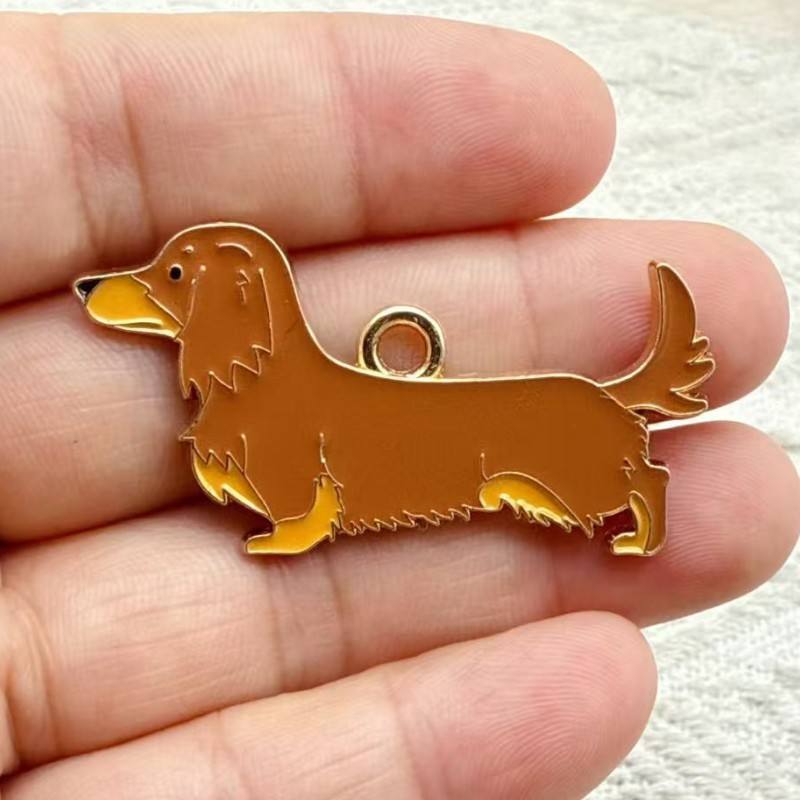 Pure Giftz™ Dachshund Dog Keychain Charm Gift